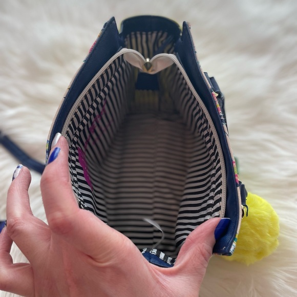 Betsey Johnson Blue, White, Yellow & Pink Tropical Purse w/ Removable Straps - Picture 12 of 16